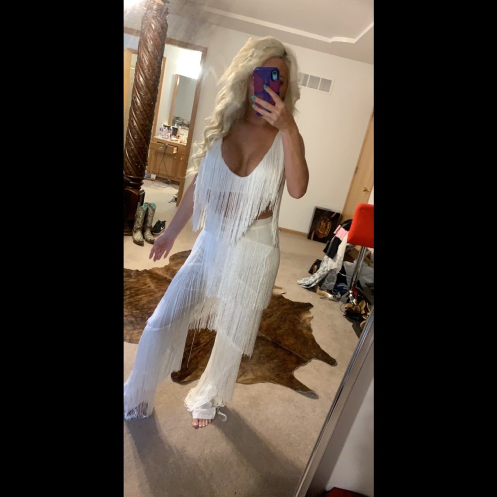 Fringe ! White Two piece